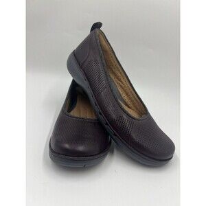 NWOB Clarks Artisan Unstructured 9 Shoes Maroon Burgundy Leather Slip On